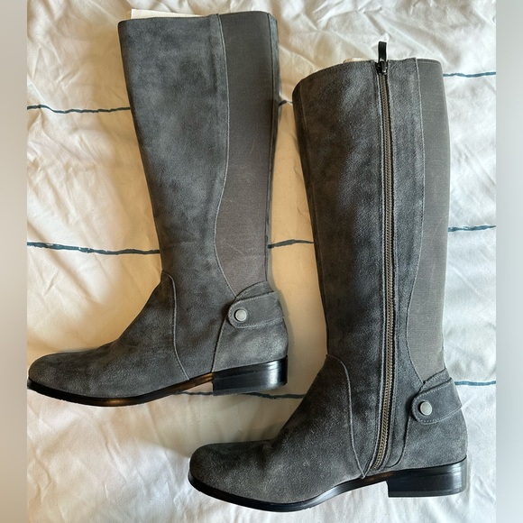 Land’s End Grey Suede Knee High Stretch Boots - Picture 2 of 7